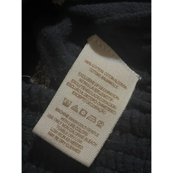 Free People Embroidered Off The Shoulder Blouse Navy Blue Floral Smocked Top S - Picture 9 of 10